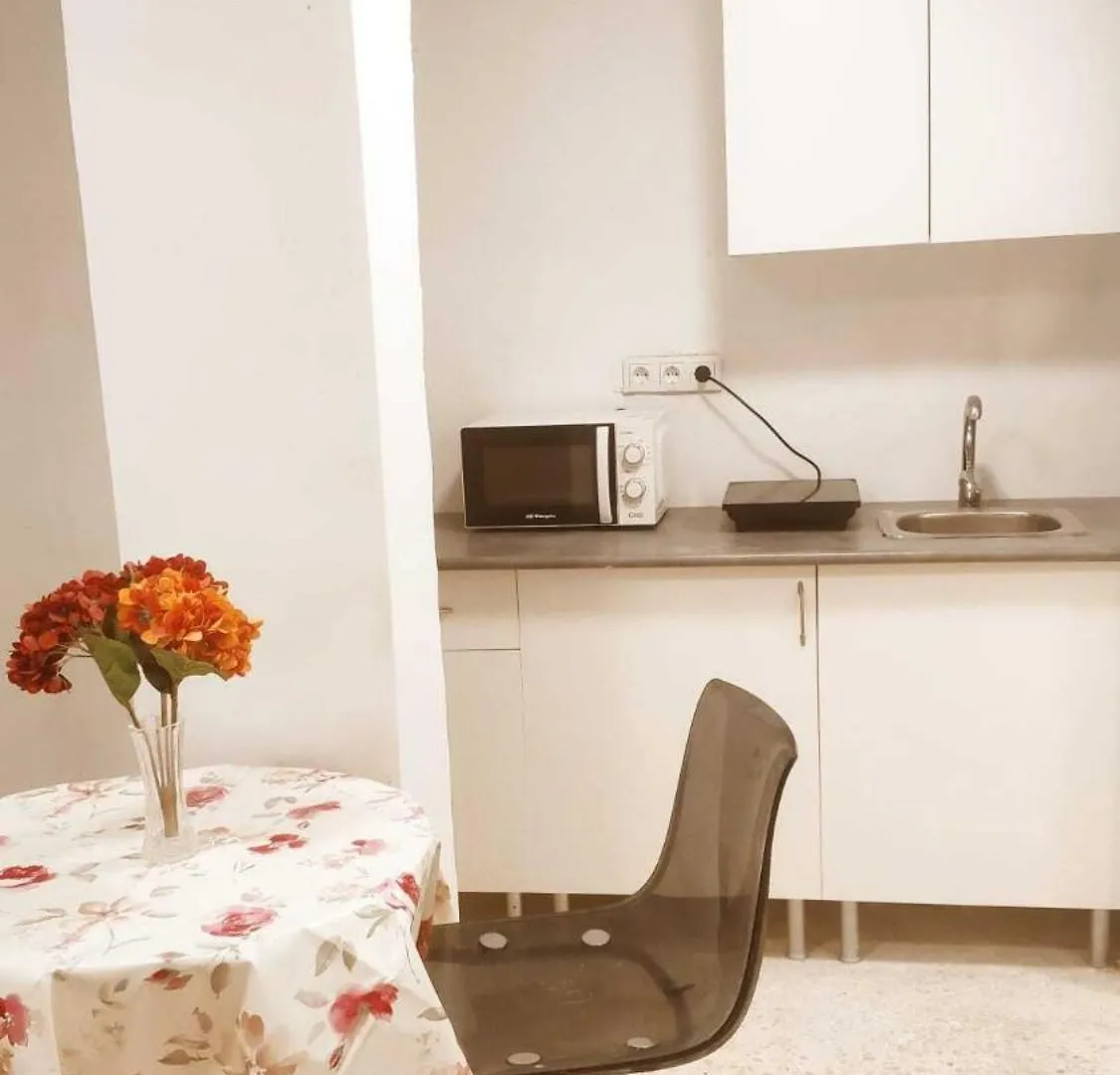 Appartement Hostal Estudios Badalona